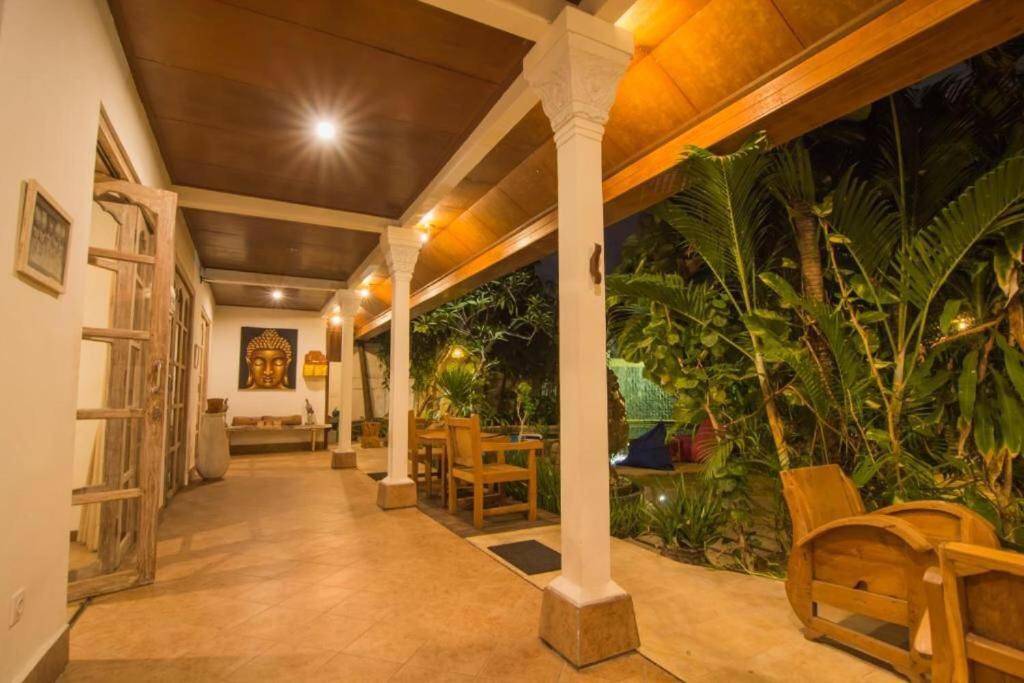 발레 스미냑 외관