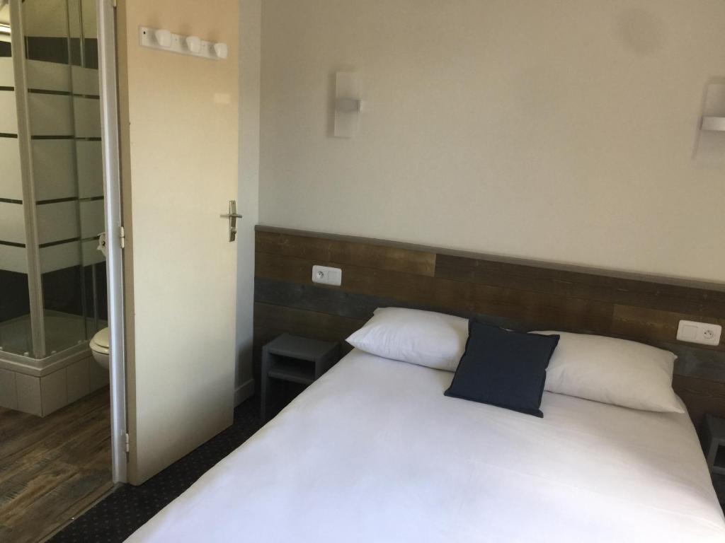 Hotel TGV photo