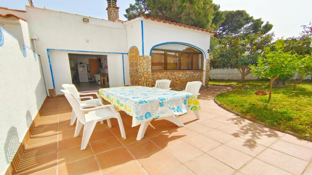 Villa Emily con terraza y barbacoa by Vacay L'Escala - 1