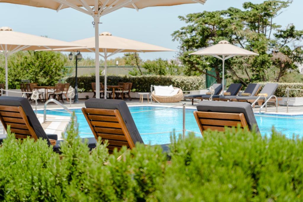 スイミングプール