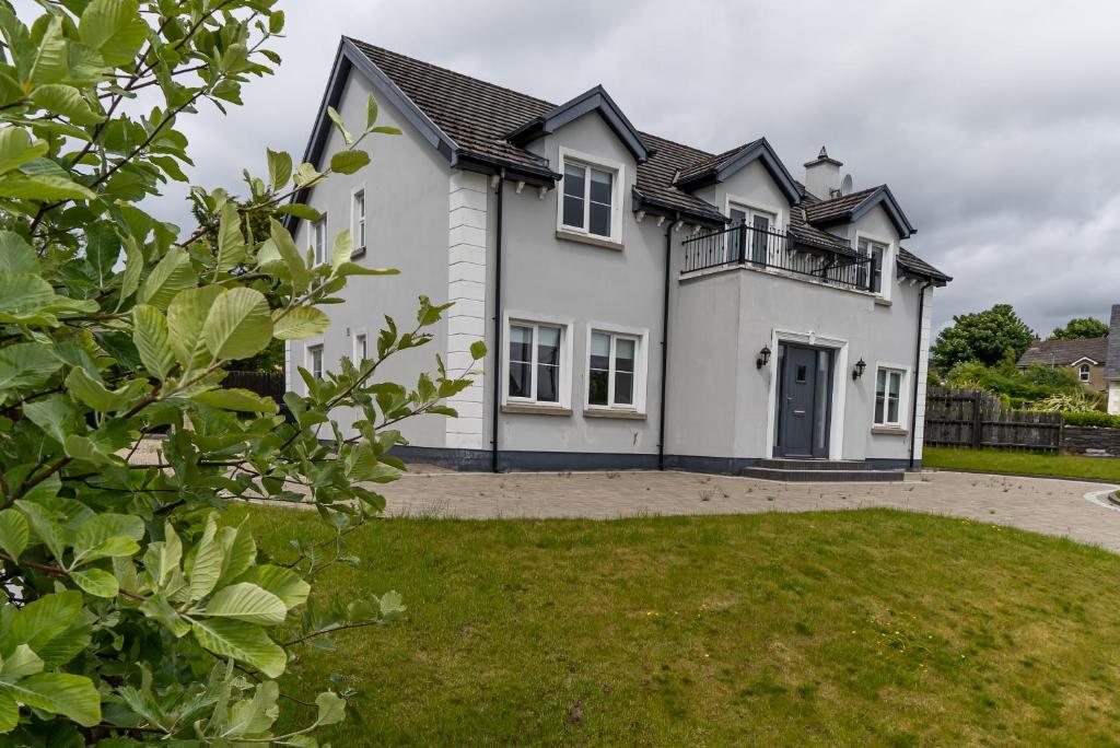 Maple Grove, Fahan, Fahan