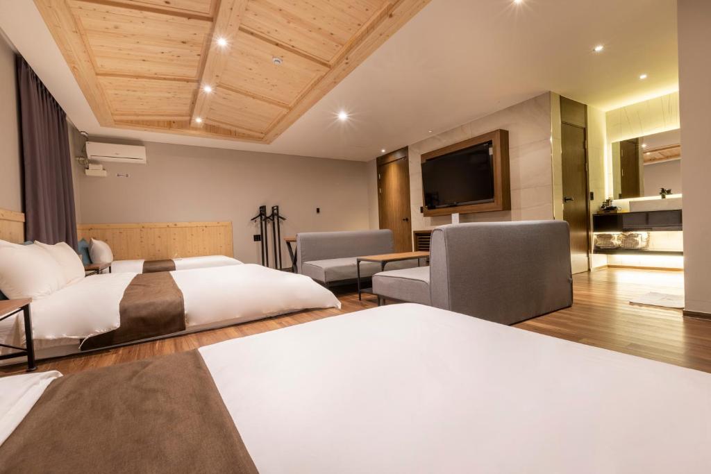 Busan Sorgente Business Hotel room
