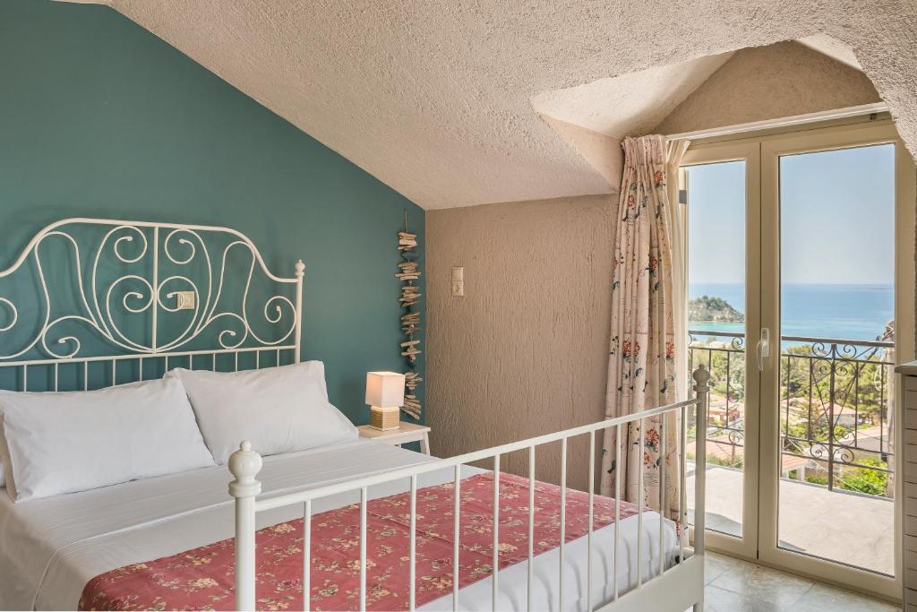Irilena Studios and Apartments photo
