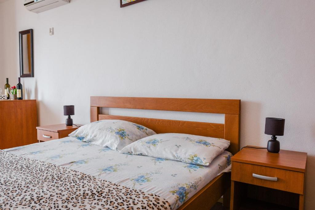 Kashoxha Apartments with SeaView - 4
