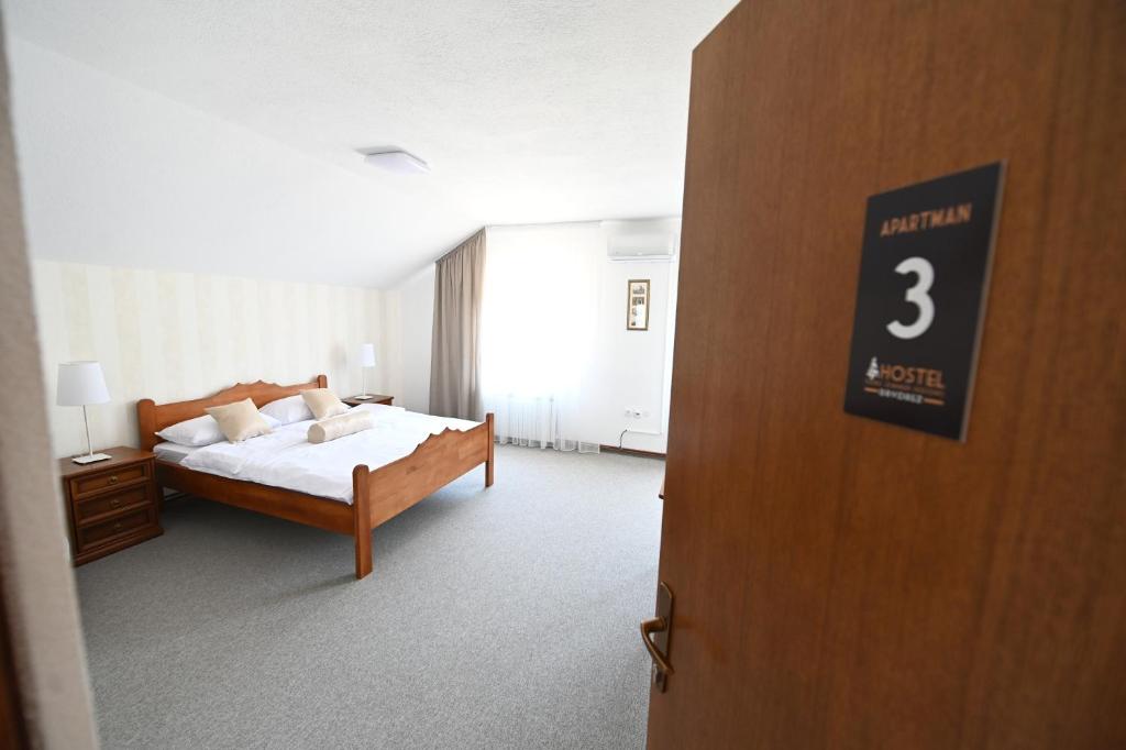 Hostel Sobe Drvorez — Hotel in Banja Luka