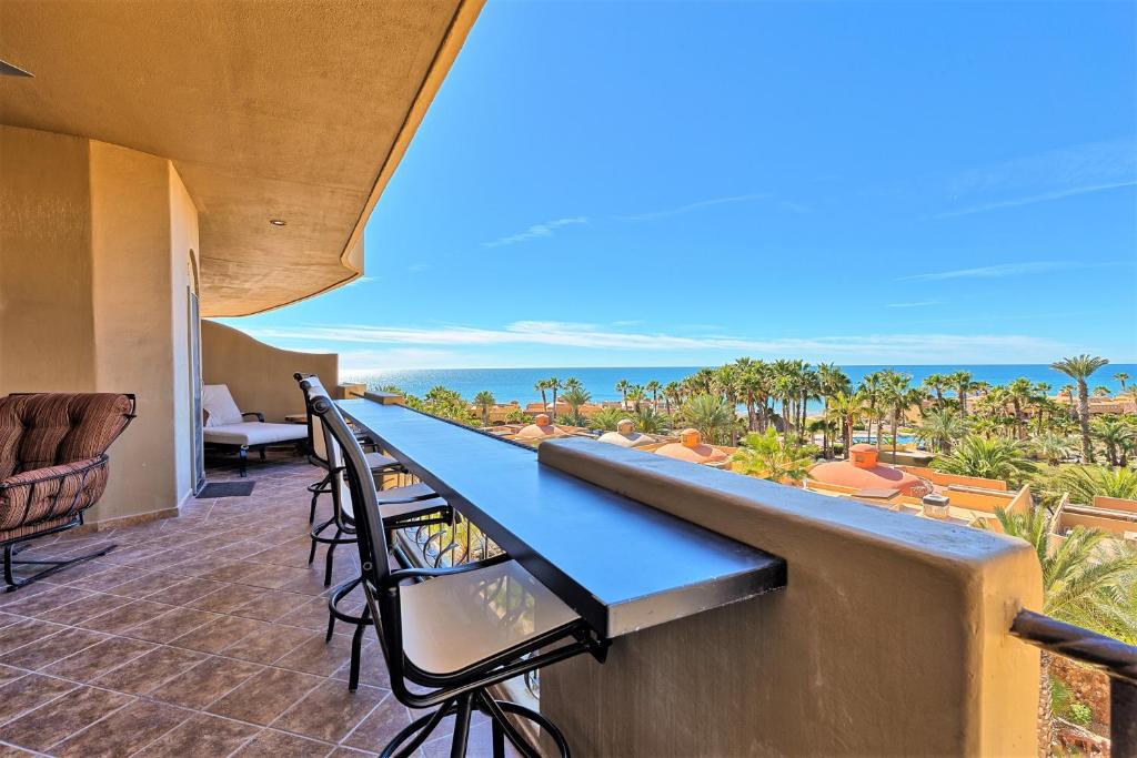 Bella Sirena 304-A - Elegant Oceanview Condo on Sandy Beach - 4