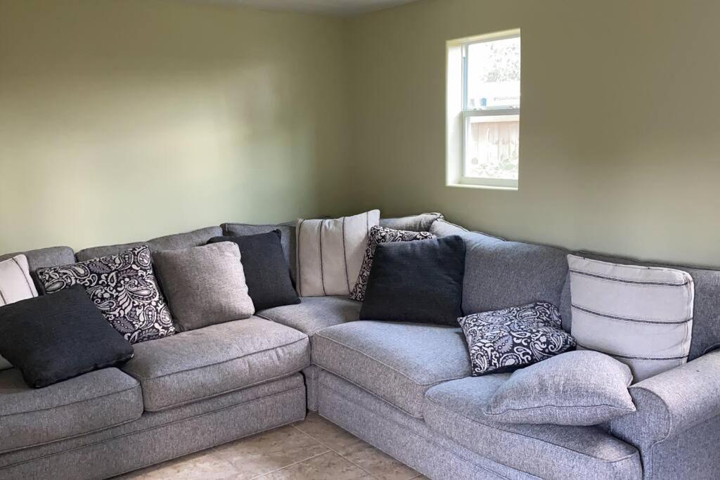 Rio Grand valley two bed room Beautiful Apartment — Hotel in Harlingen (TX)