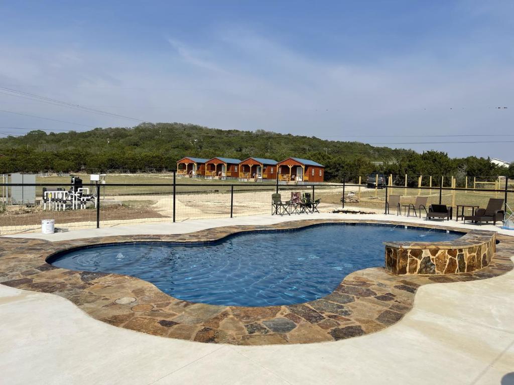 The Nest Cabin Resort - Hummingbird #7