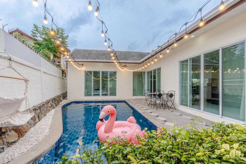 Peacock Pool Villa photo
