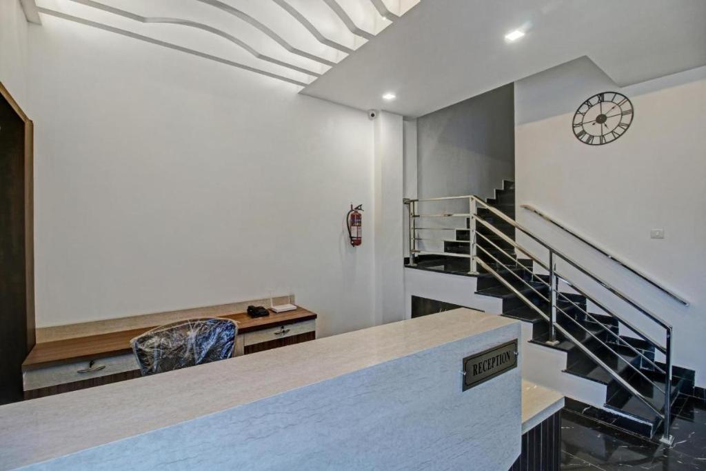 Hotel Four Petals photo