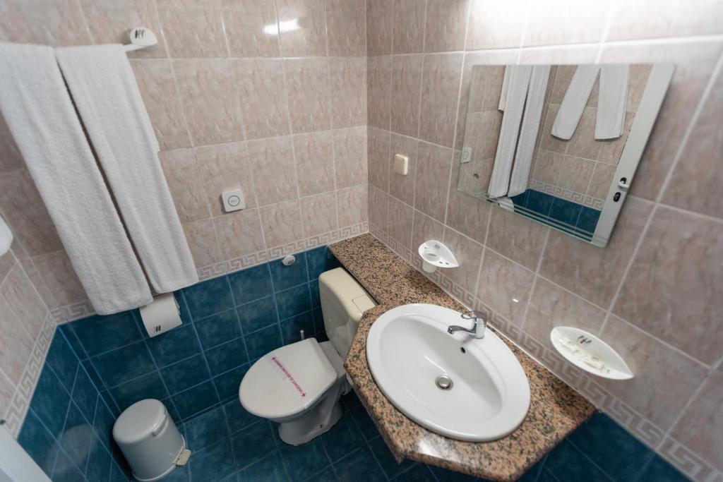 Hotel Azurro - All Inclusive — Hotel rooms in Sunny Beach, Burgas Region