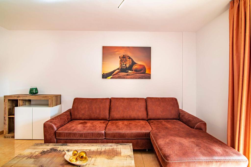 Lovely 1-bedroom apartment whit pool - 2