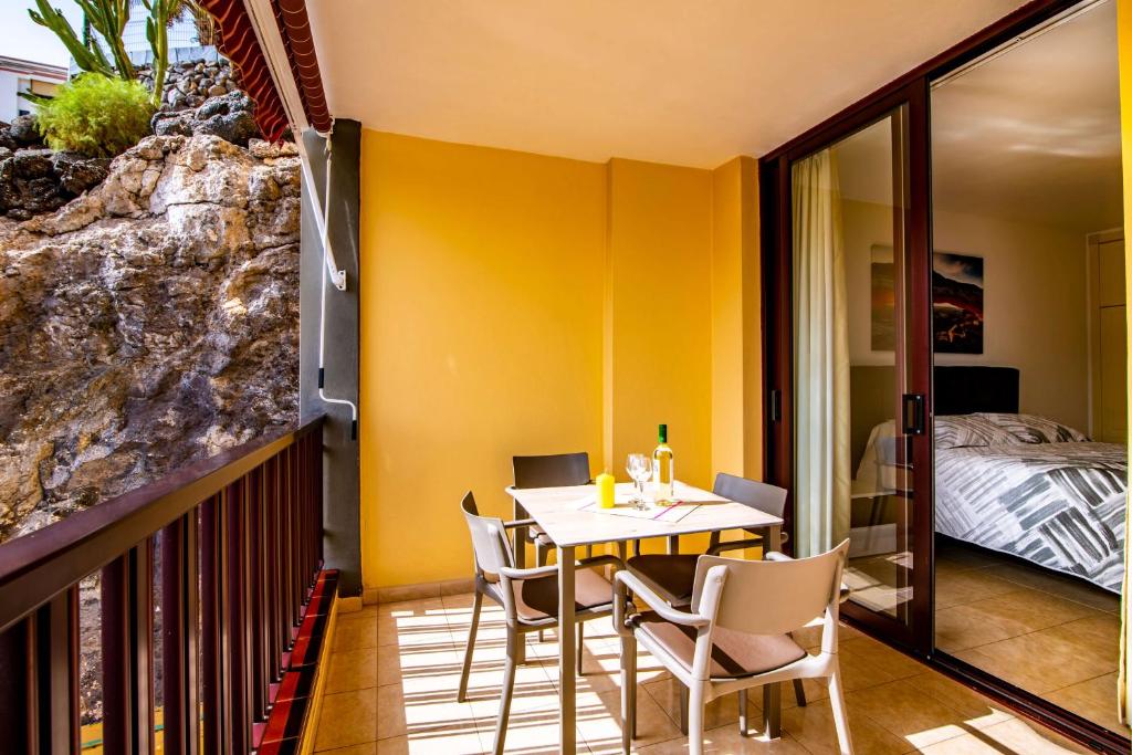 Lovely 1-bedroom apartment whit pool - 4