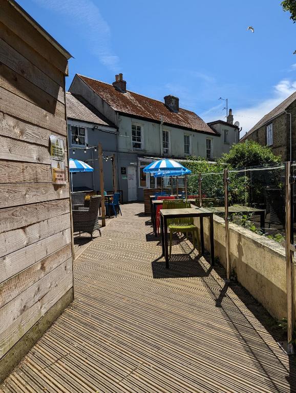 Barley Sheaf, Old Bridge Street EN SUITE ROOMS, ROOM ONLY photo