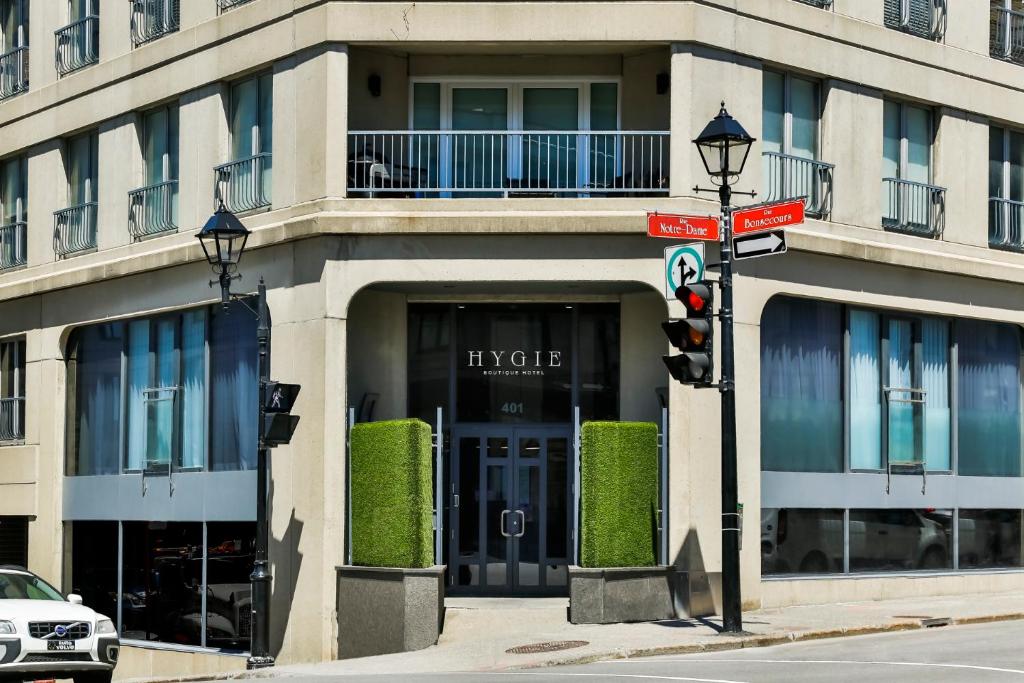 Pod Hotel photo