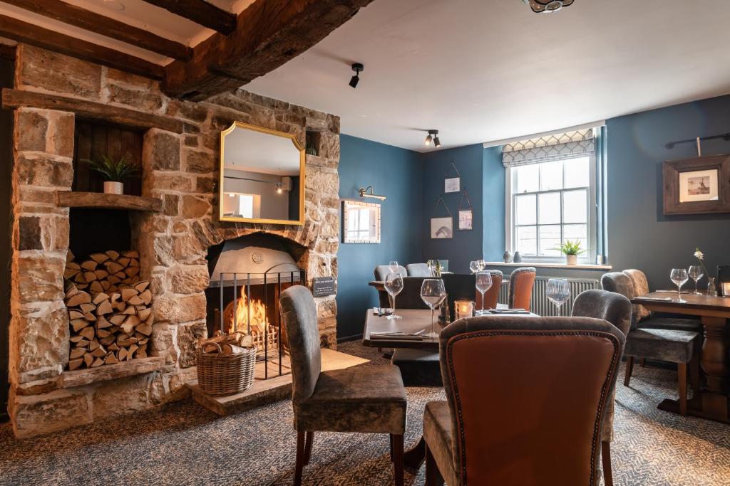 Restaurant, Innkeeper's Lodge Edinburgh, South Queensferry in Edinburgh