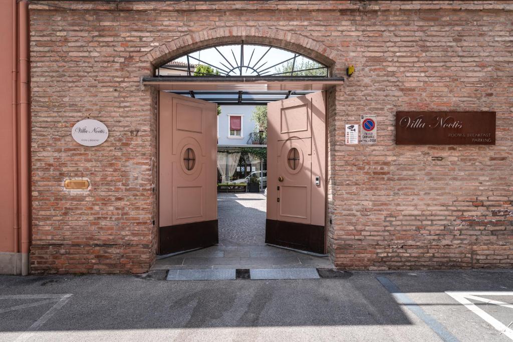 Villa Noctis photo