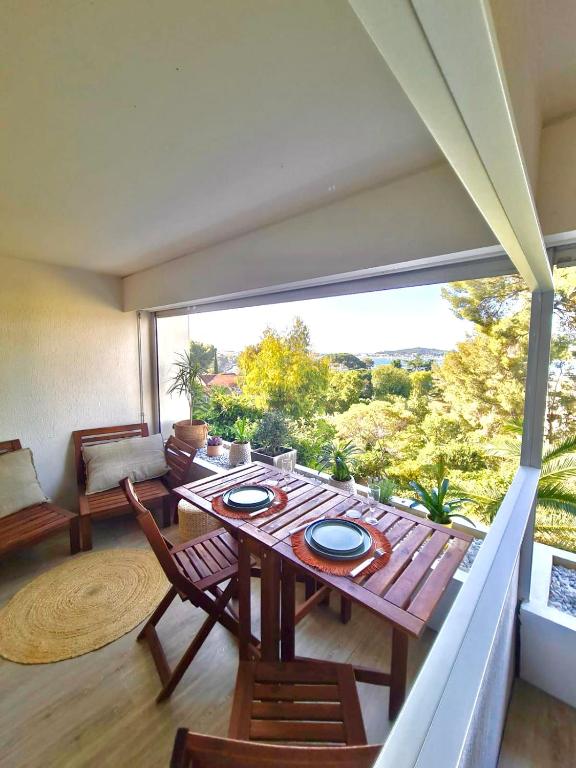Charme & Calme-TAMARIS- Studio Vue mer - Piscine - Le Petit Olivier sur Mer - 2