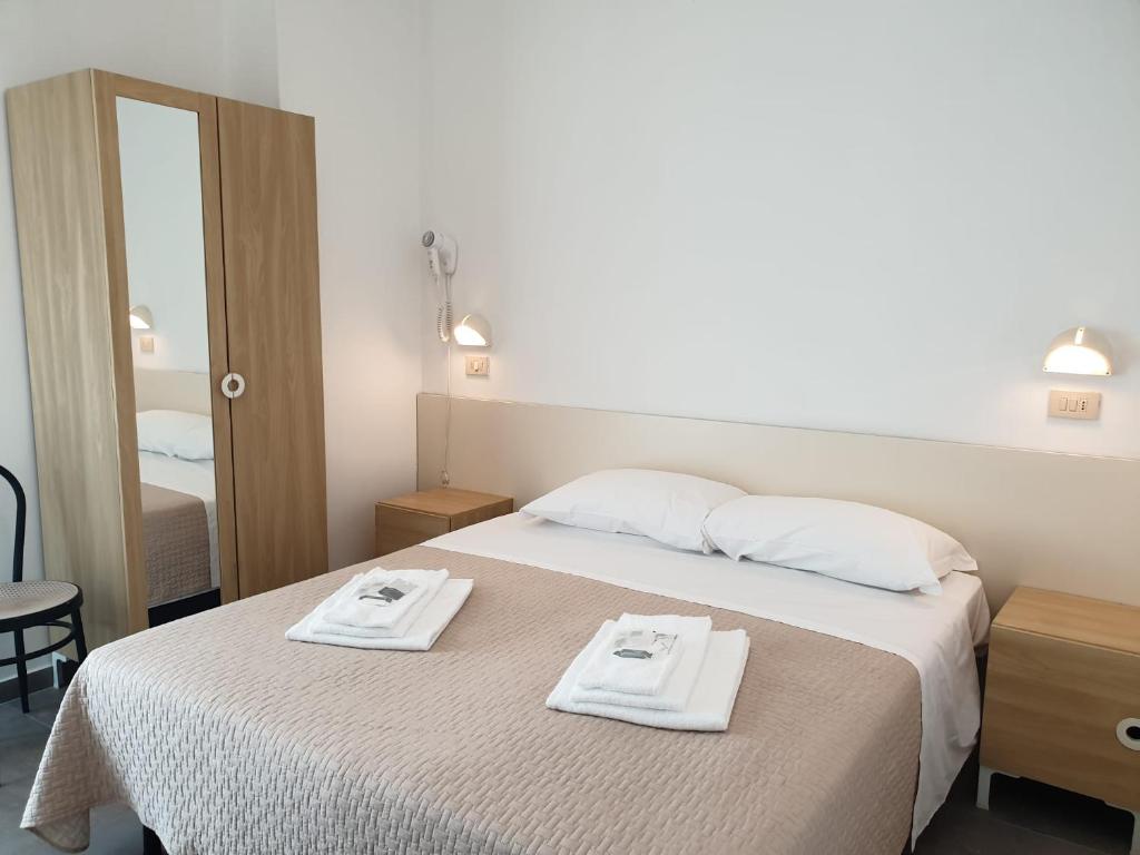 Hotel Baden Baden - 5