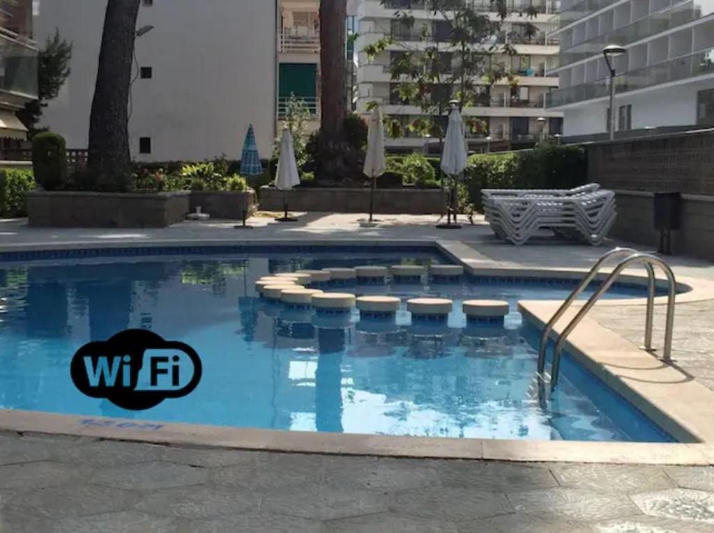 Apartamento centrico y con piscina a 5 min. playa - 1