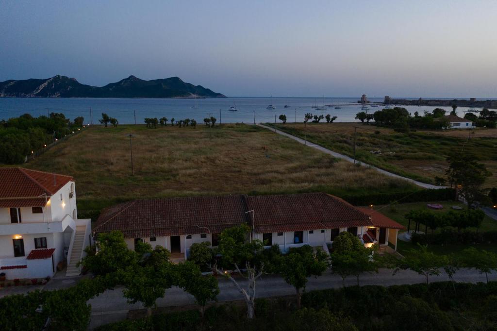 Ilias Apartments photo
