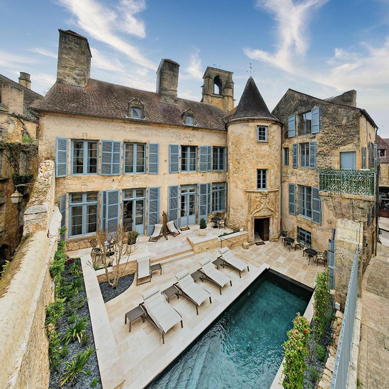 LE PETIT MANOIR - 1