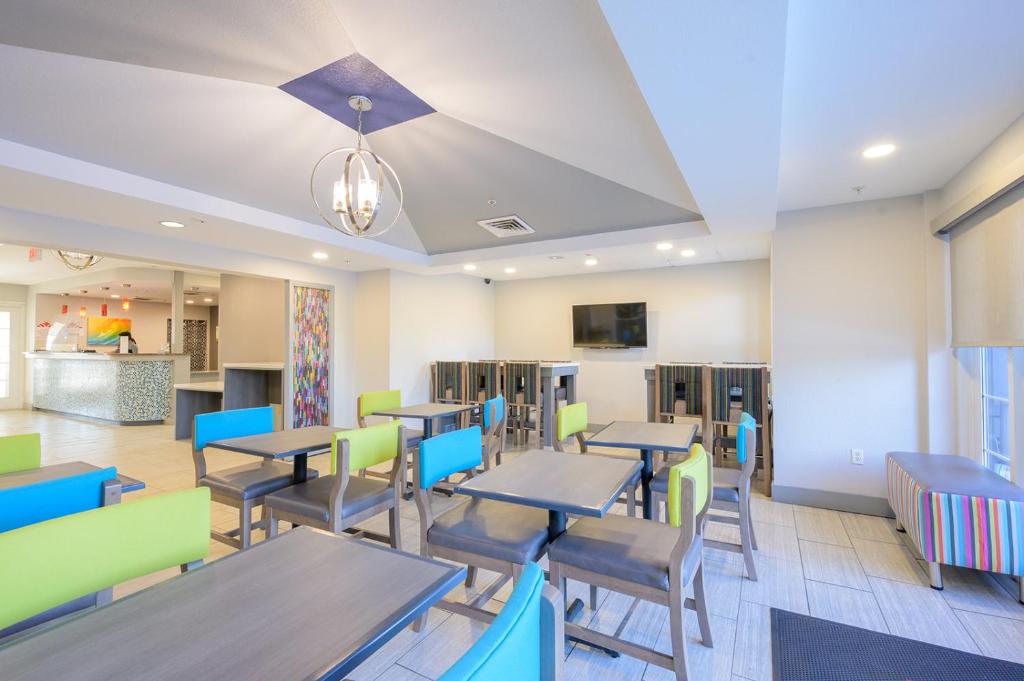 Food and beverages, Hawthorn Extended Stay by Wyndham Panama City Beach in Panama City (FL)