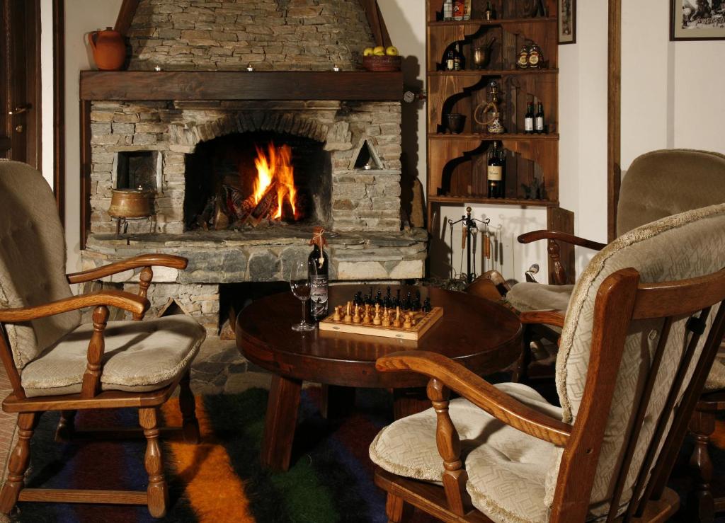 Family Hotel Arkan Han — Hotel in Trigrad