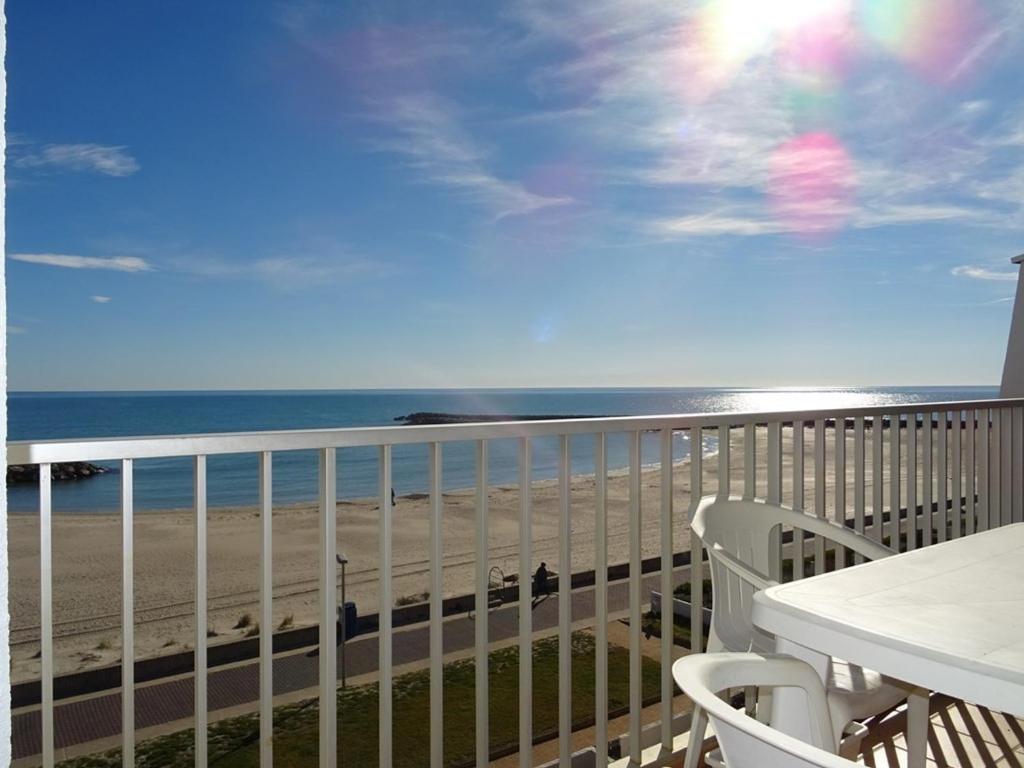 Palavas F2 cabine dernier étage, double terrasse, parking privé - 1