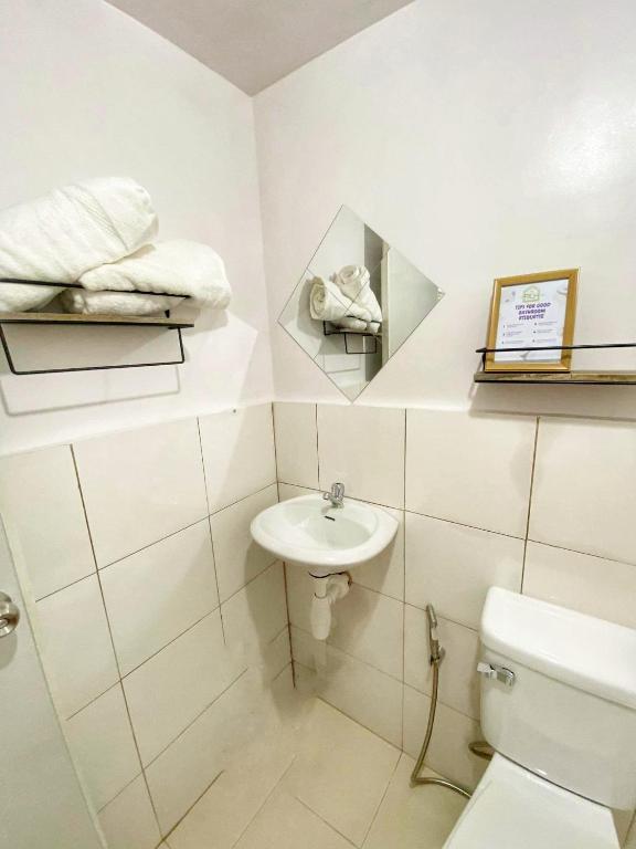 Nordic Themed 1BR Condo - 50 mbps net - Marilao Bulacan - TheRichPlacePh photo