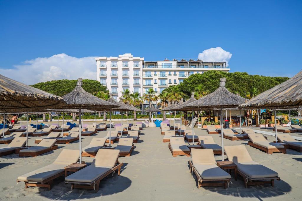VM Resort &amp; SPA — Hotel in Golem