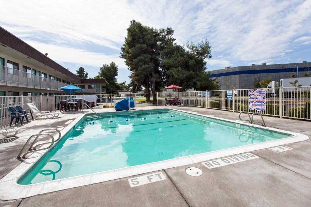 Motel 6-Turlock, CA photo