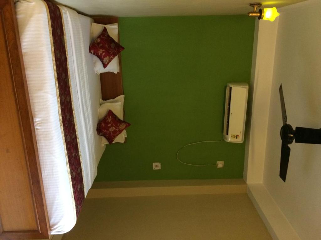 Breeze Hotel photo