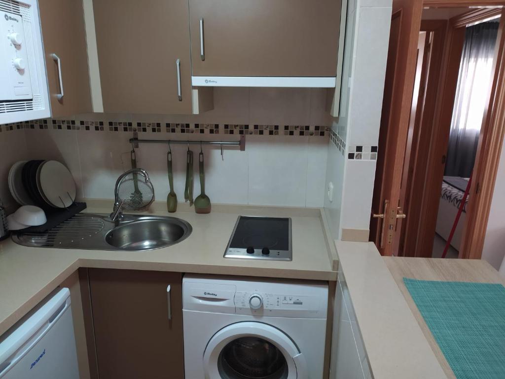 Precioso apartamento con aparcamiento a 10m playa - 3