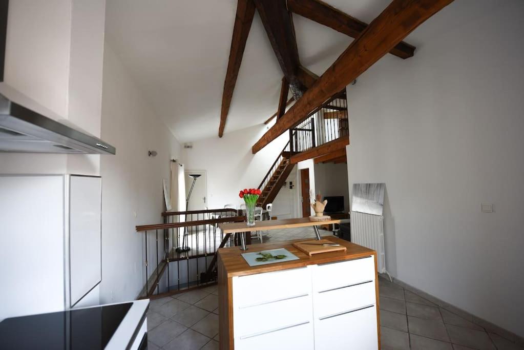 Sète - LOFT 6 personnes. CENTRE VILLE / PORT - 2