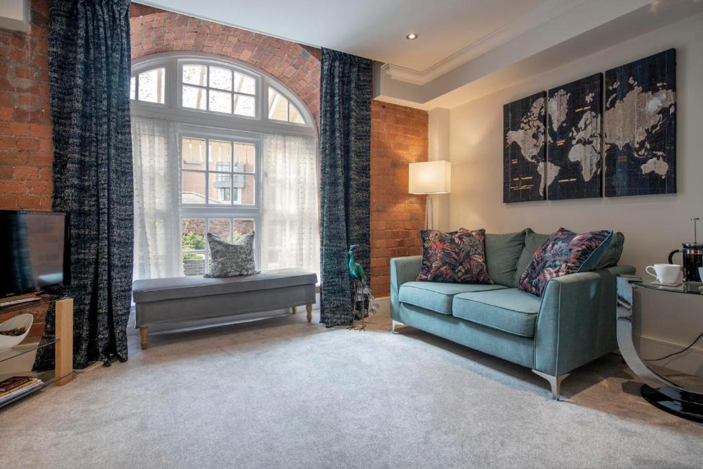 ChocoLets - The Kitkat Suite, York