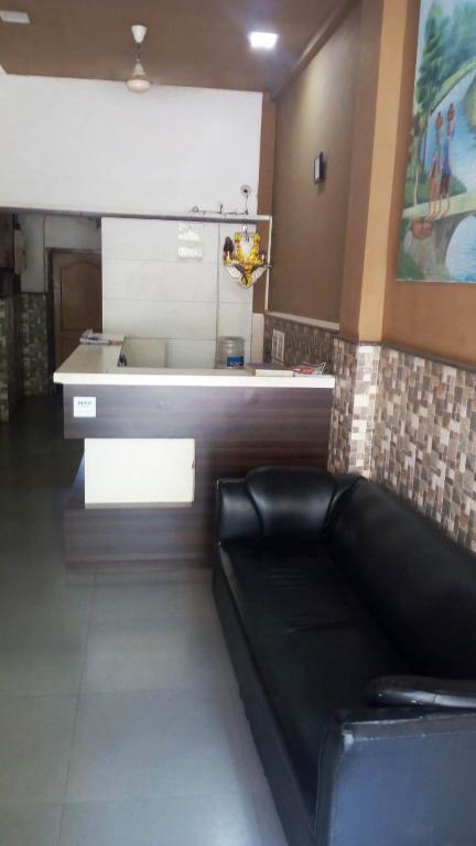 Shubham Lodging&Boarding photo