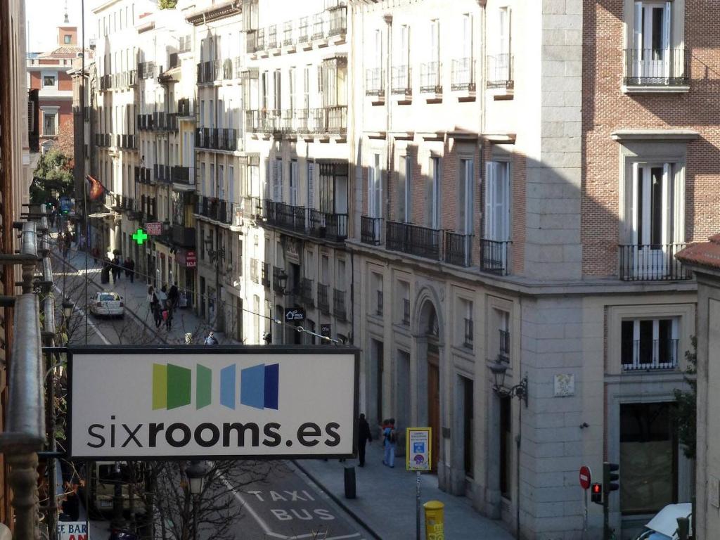 CH Six Rooms - 3