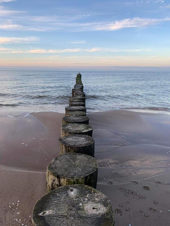 Ive4HIL/ON Pinea, Pobierowo