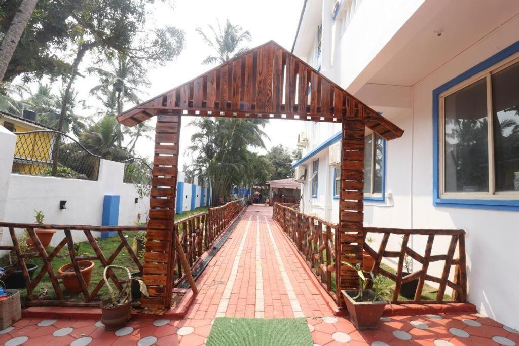 Blue Lagoon Benaulim Goa — Hotel in Goa