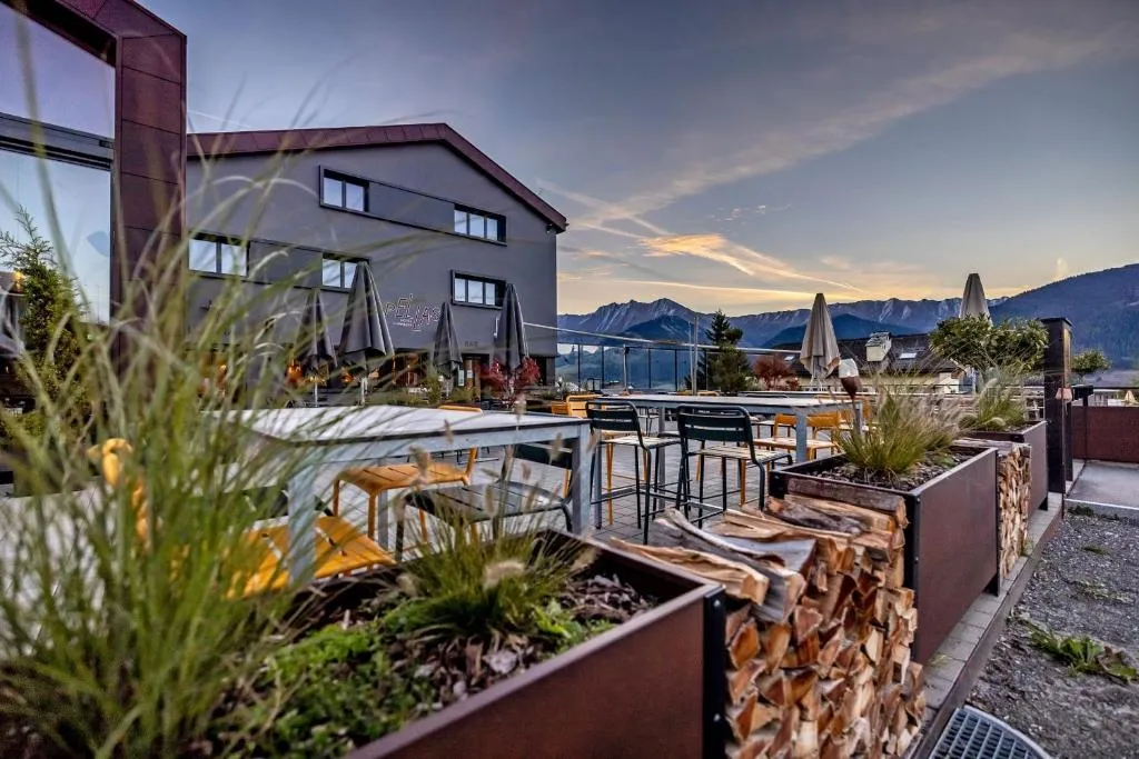 Boutique Hotel Pellas，位于Vella的酒店