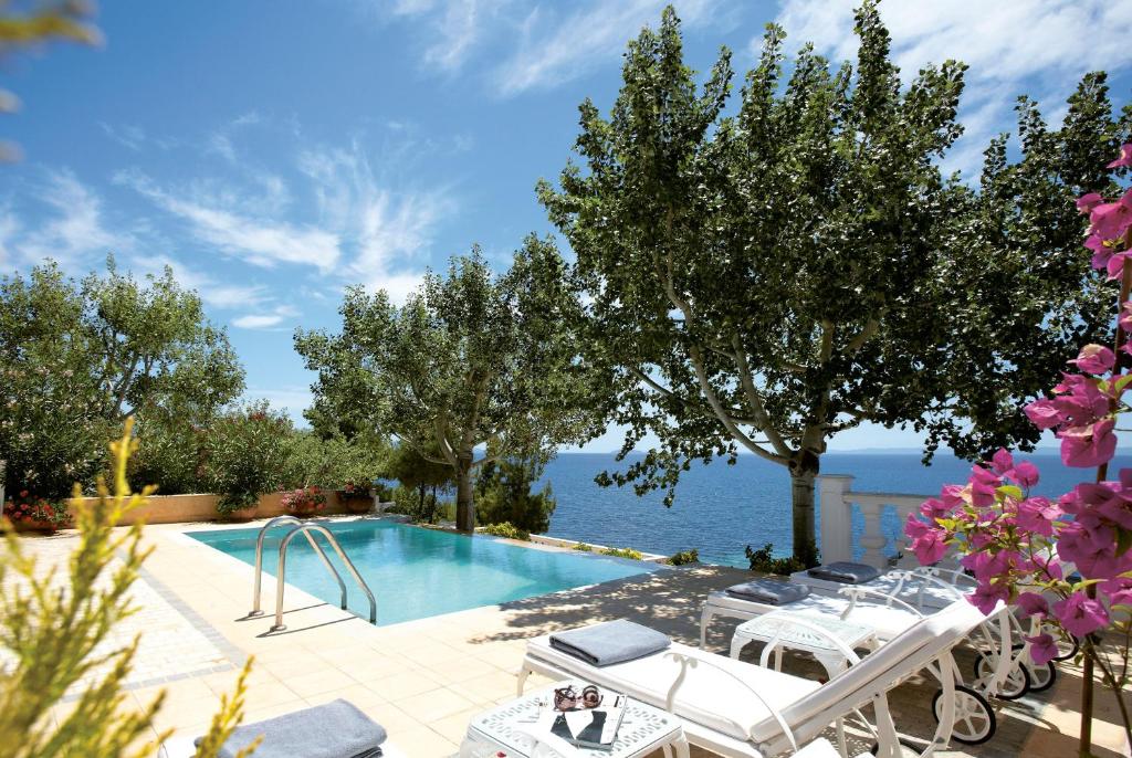 スイミングプール