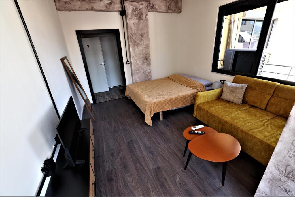 Stylish 1-bedroom in Tirana #2 photo