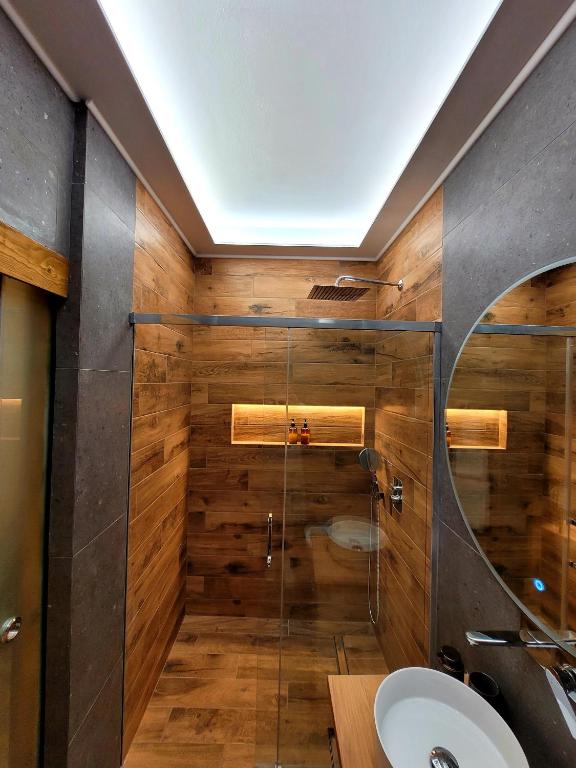 Boutique Athensairport Apartments — Hotel in Markópoulo
