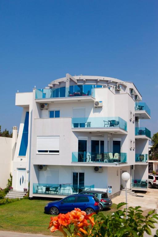 A3 Apartments Villa - 5