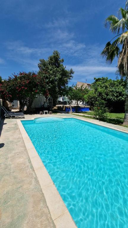 House with exclusive pool and garden 7 min walk from the beach and the center - 4