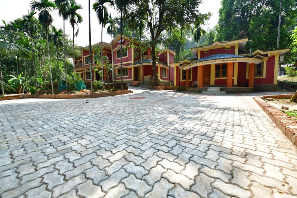 GAHANASHREECOTTAGE — Hotel in Subrahmanya