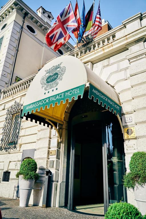 Ambassador Palace Hotel - 2