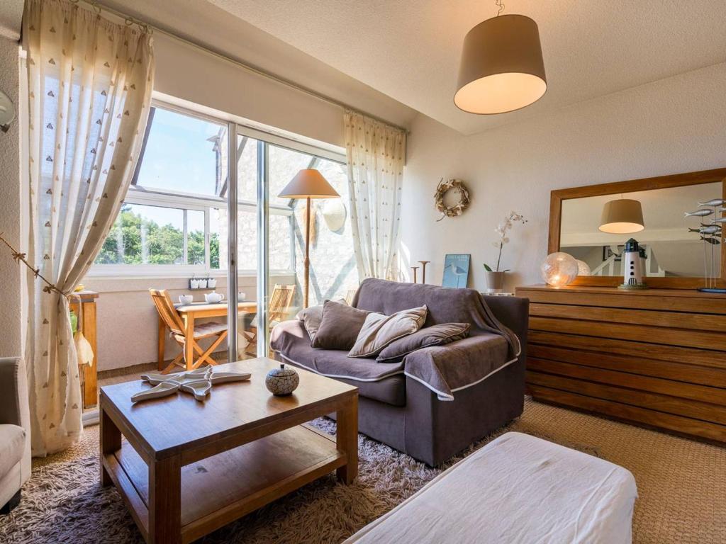 Appartement duplex 55m² à Carnac - 4 pers, WiFi, proche plage et Thalasso, parking inclus - FR-1-477-35 - 2