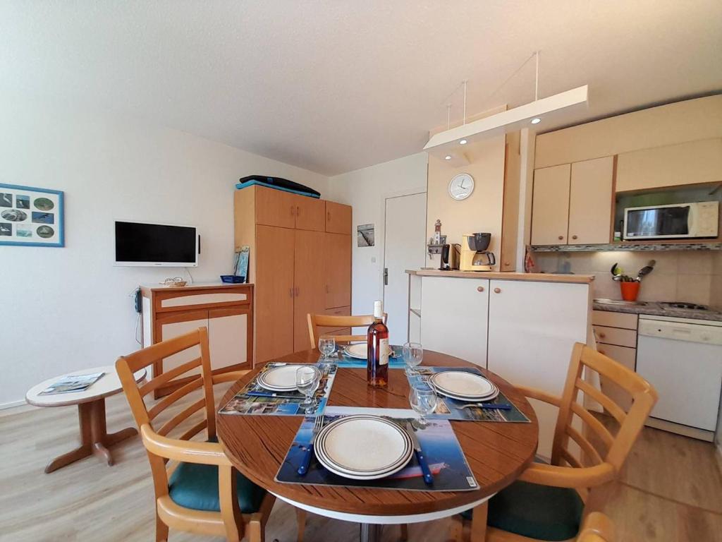 Carnac: Studio Cabine 28m², Piscine, Animaux Acceptés - FR-1-477-186 - 4